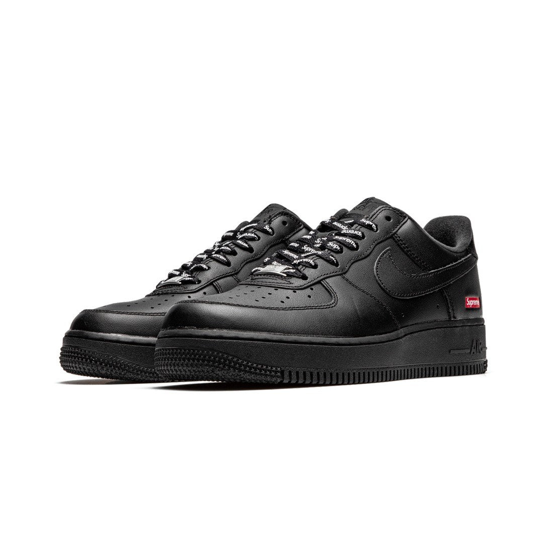 Nike Air Force 1 Low Supreme Black product image 2