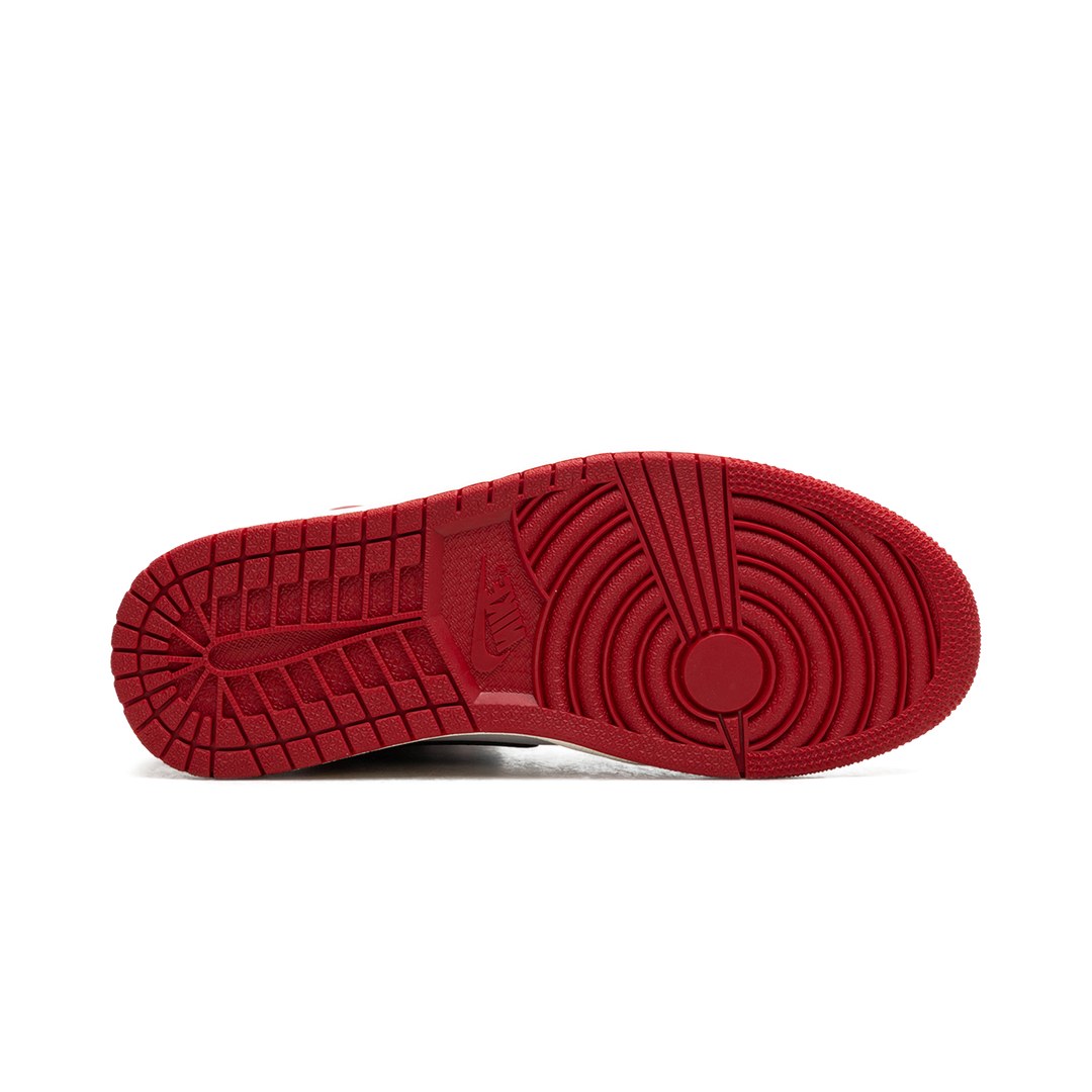 Jordan 1 Retro High OG Black Toe Reimagined DZ5485-106 product image 5