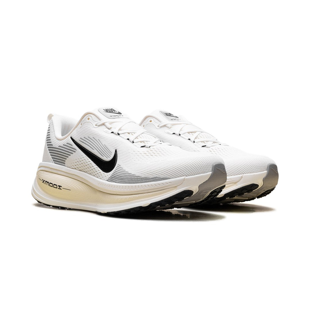 Nike Vomero 18 Summit White Coconut Milk HM6803-101 product image 2