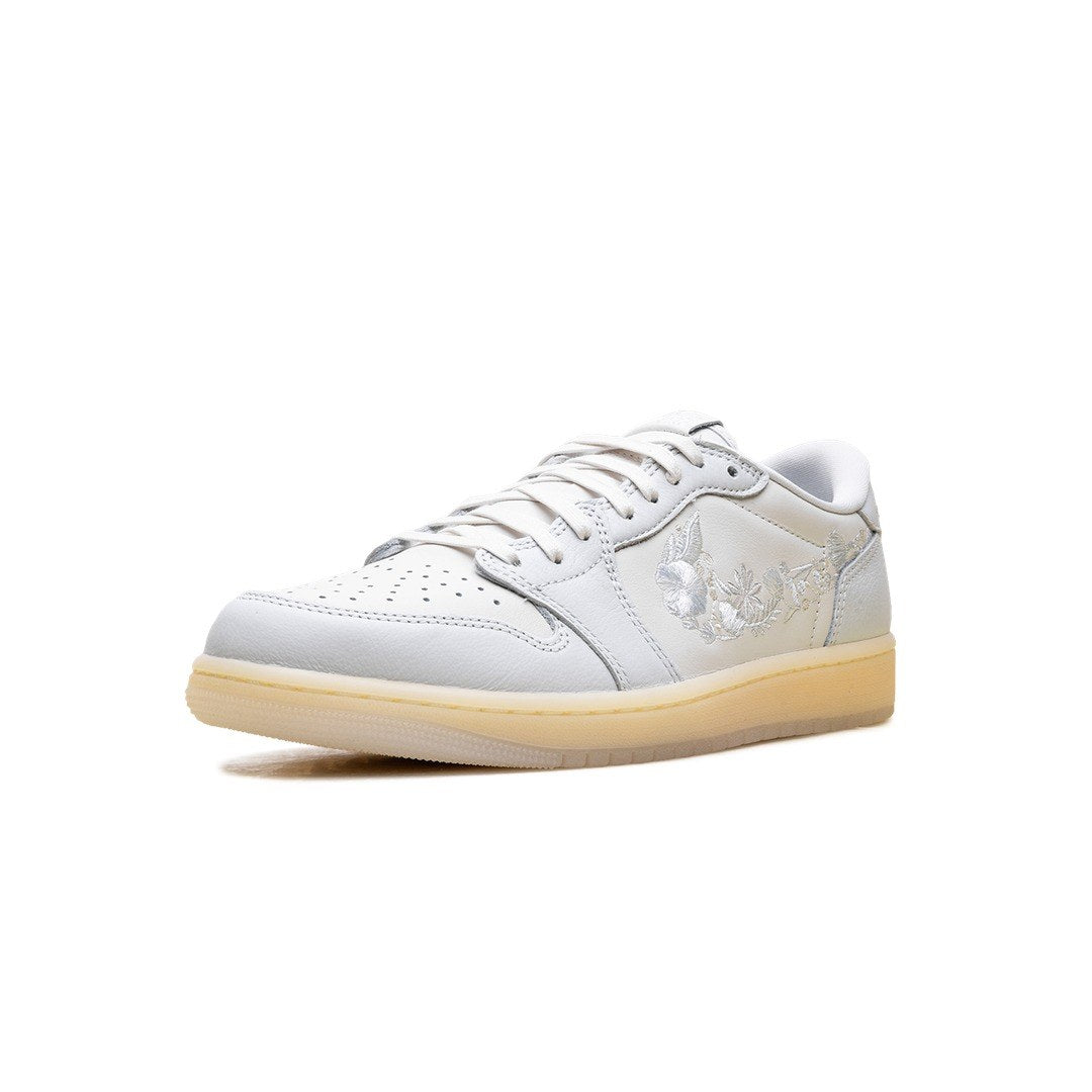 Jordan 1 Retro Low OG Rabbit Floral Swoosh product image 4