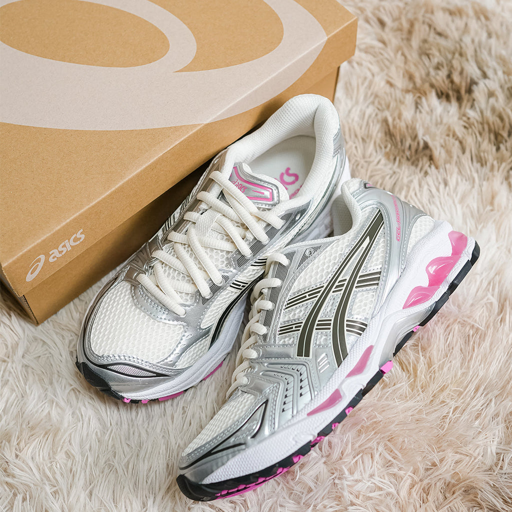 ASICS GEL-Kayano 14 Women’s — with original box, lateral view